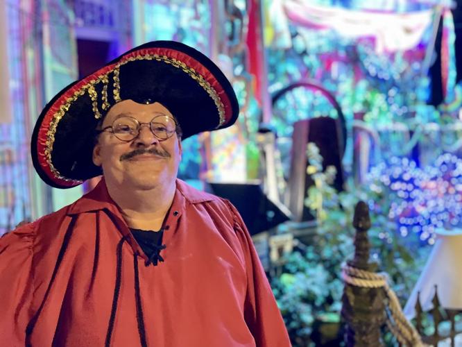 Societe Des Champs Elysee house flaot, 1205 Elysian Fields Ave. -David Roe.jpeg