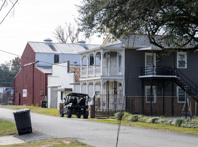 BR.dvillenoise.adv_9574 MJ.JPG