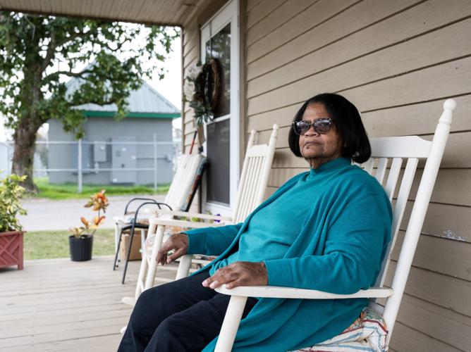 BR.dvillenoise.adv_2503 MJ.JPG